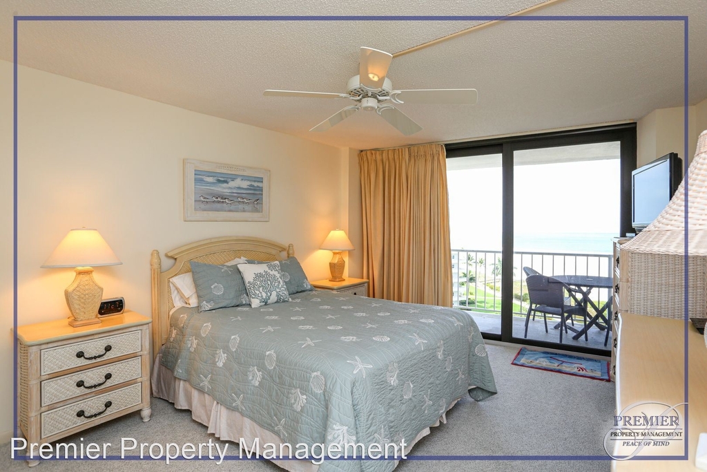 260 Seaview Court Unit 904 - Photo 24