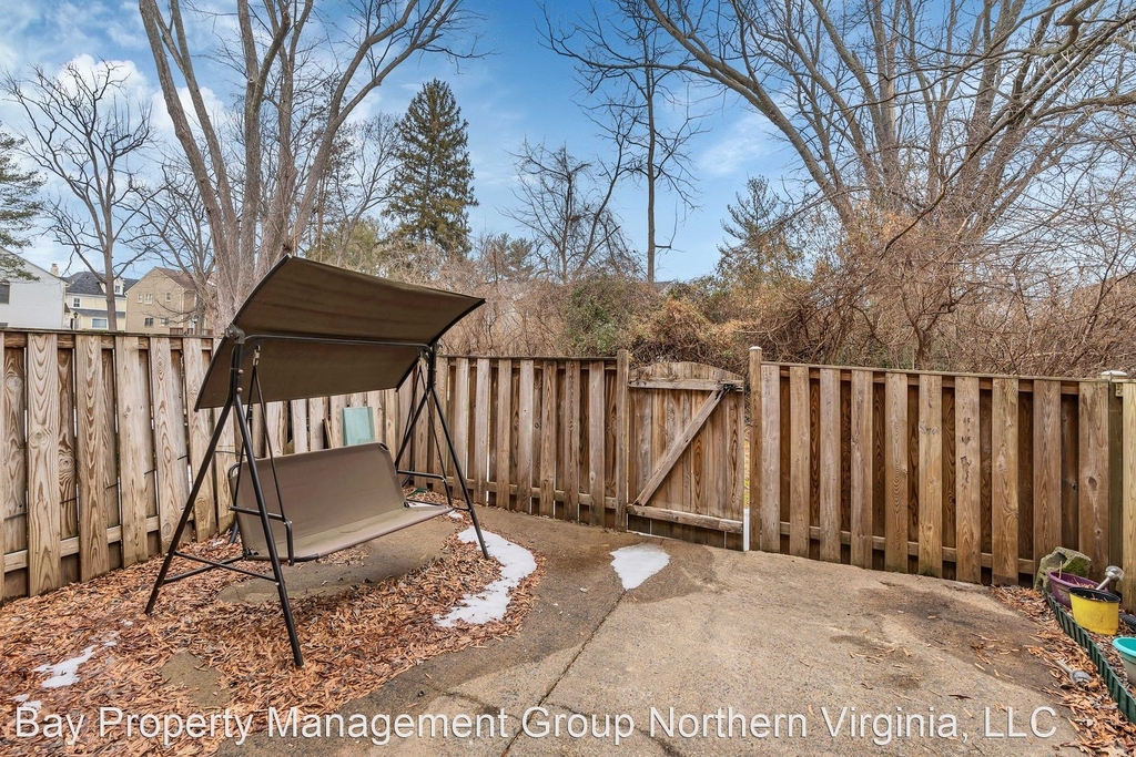 2932 Jermantown Rd - Photo 22