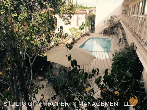 4901 Laurel Canyon Blvd. - Photo 6