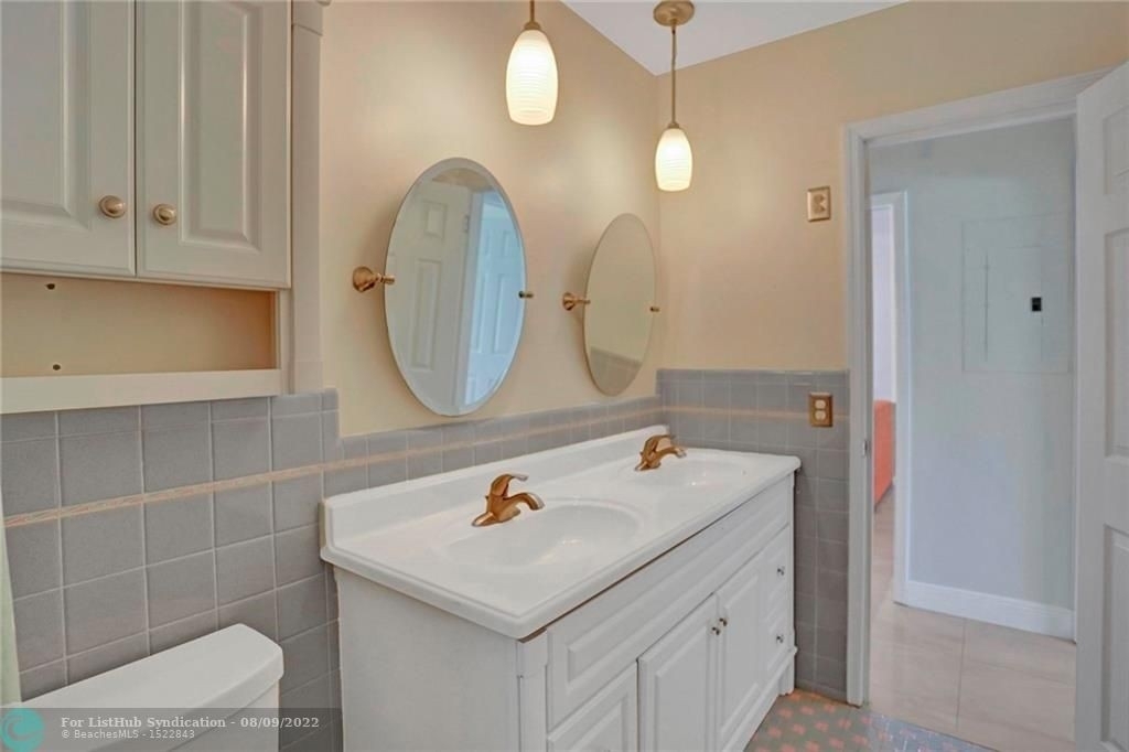 281 Se 3rd Ct - Photo 25