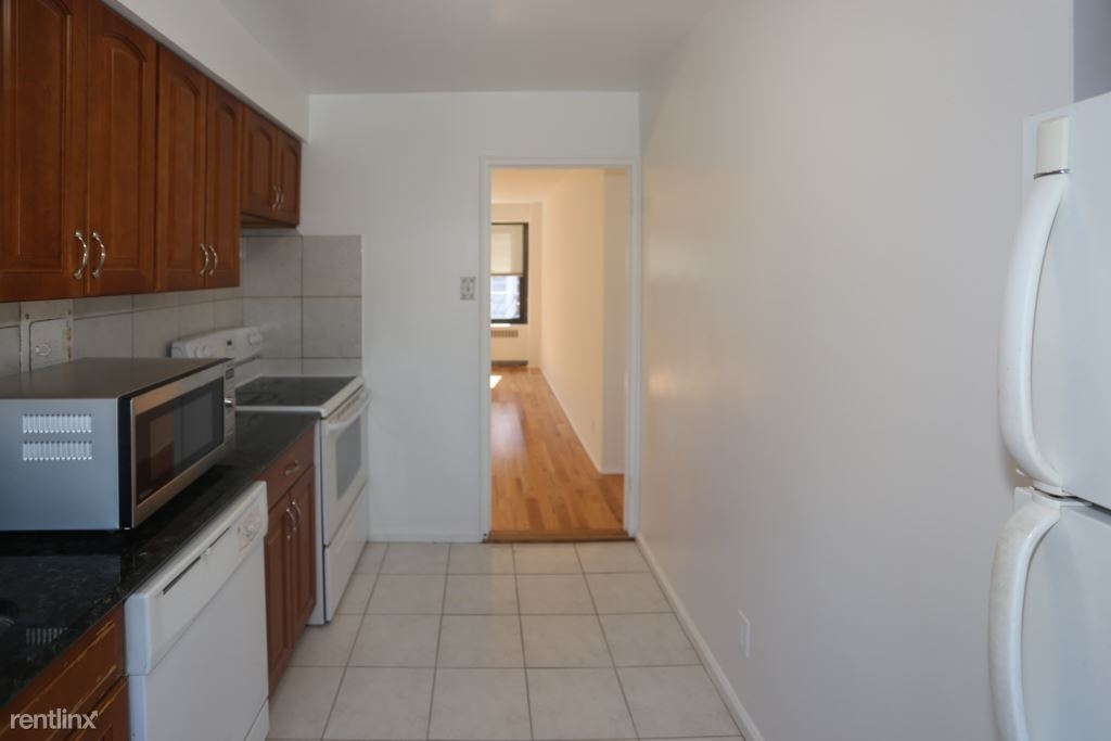 6118 N. Sheridan, Unit 1208 - Photo 4