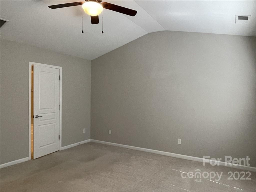 15536 Canmore Street - Photo 15