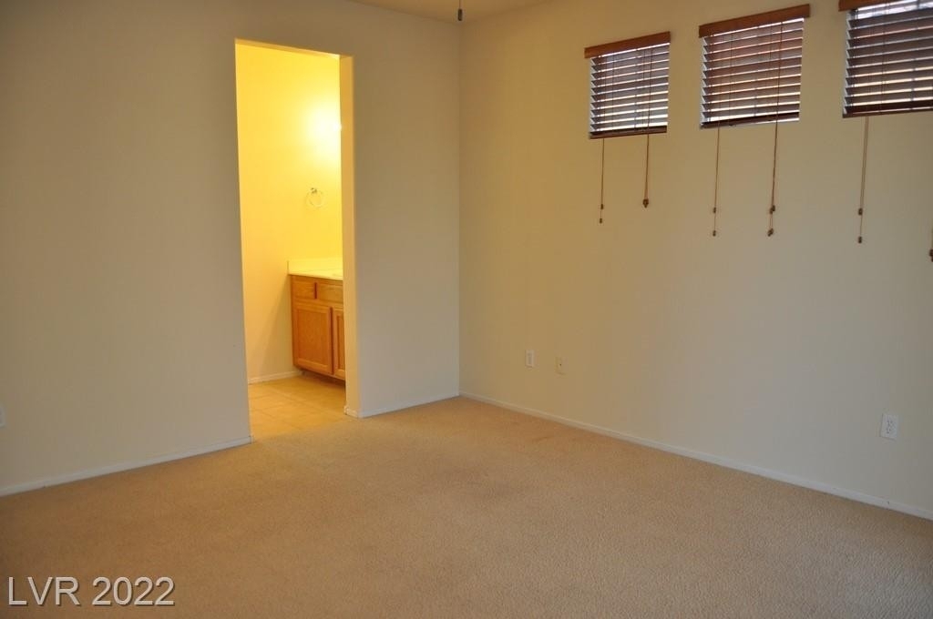 3405 Sunrise Rose Avenue - Photo 29