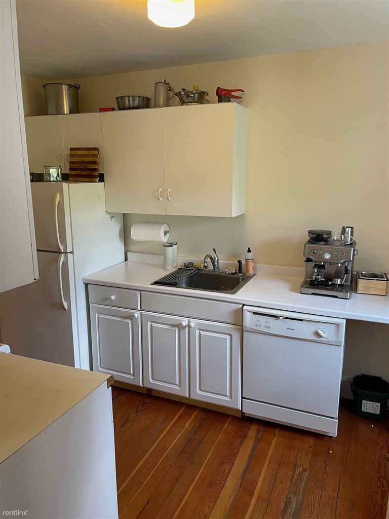 36 Highland Ave Apt 34 - Photo 2