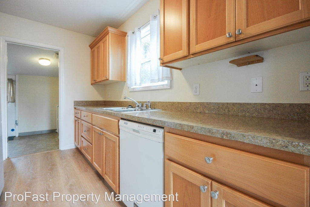 855 Ne Rosa Parks Way - Photo 6