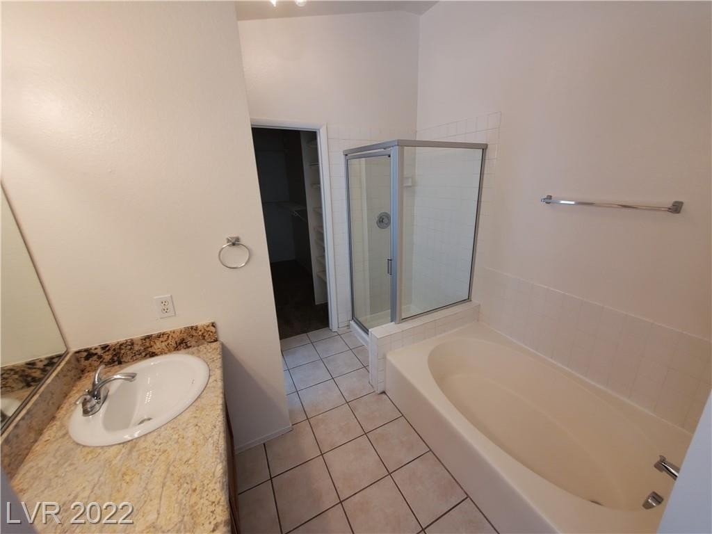 8224 Neptune Beach Avenue - Photo 12