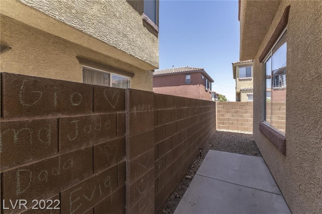 10528 Lessona Street - Photo 31