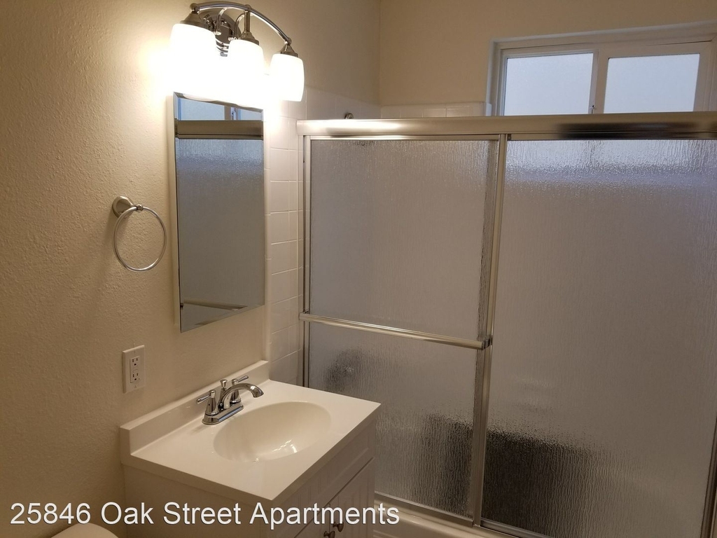 25846 Oak Street - Photo 2