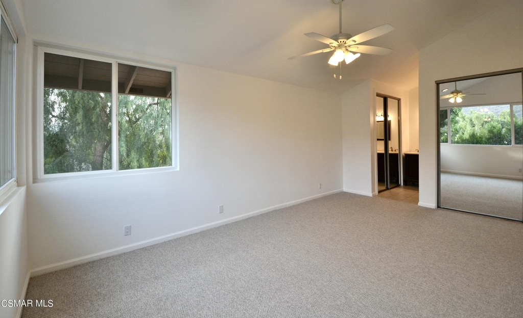 3089 Sierra Drive - Photo 9