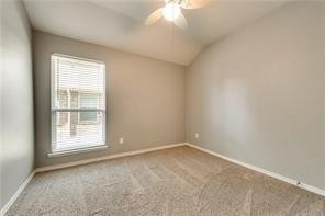 2760 Beacon Hill Drive - Photo 21