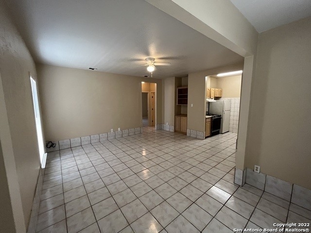 1016 Blanco Rd - Photo 3