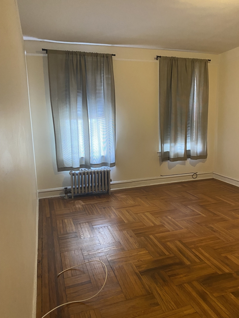 2020 East 41st Street - Photo 3