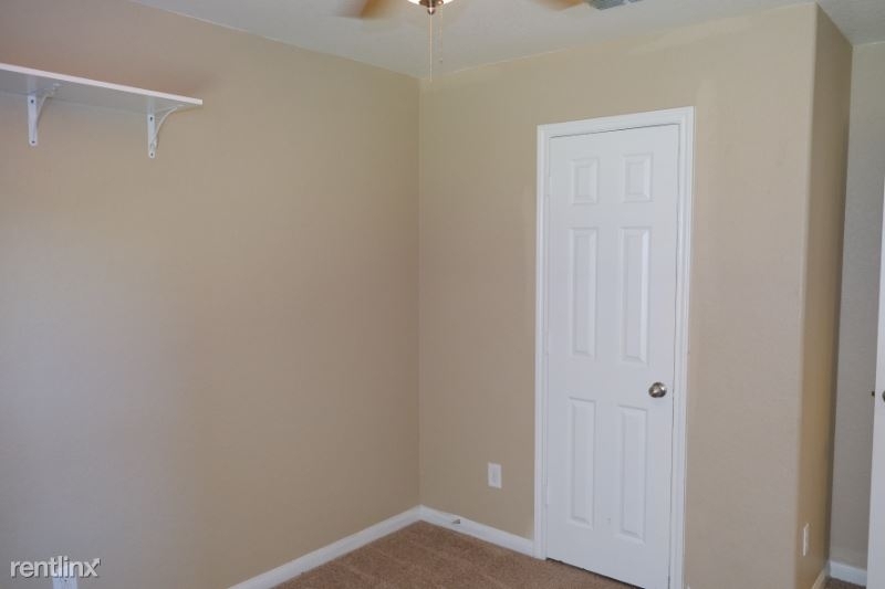 3903 Southern Field - Photo 14