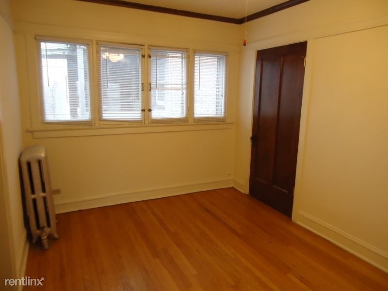 4650 N Sacramento Ave - Photo 3