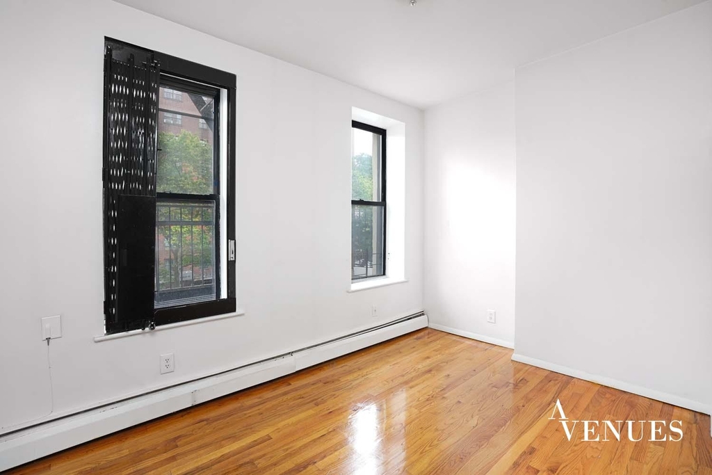 1644 Madison Avenue - Photo 1