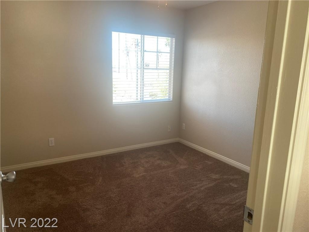 8040 Baldy Mountain Avenue - Photo 13