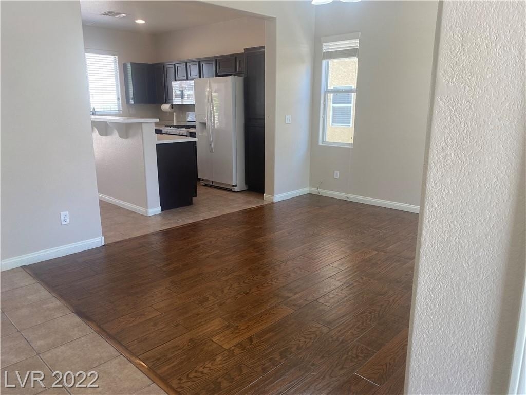 8040 Baldy Mountain Avenue - Photo 3