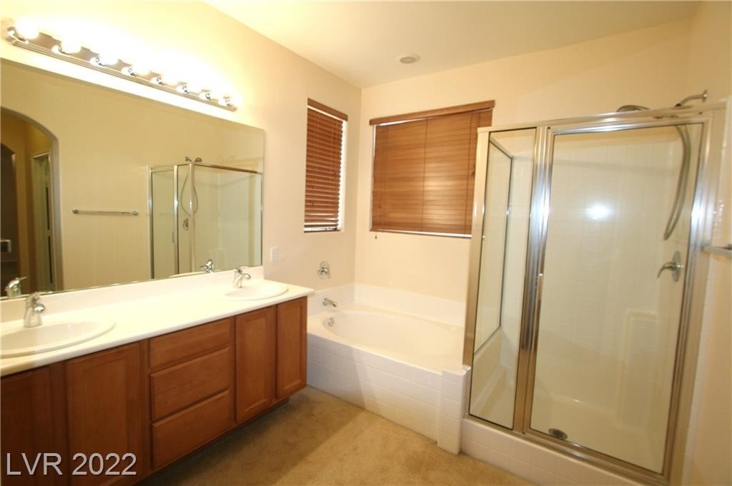 10764 Valencia Hills Street - Photo 20