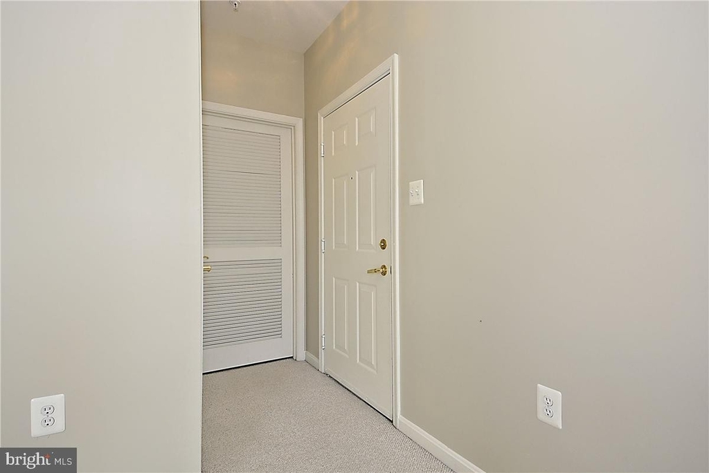 621 N Saint Asaph St #308 - Photo 18