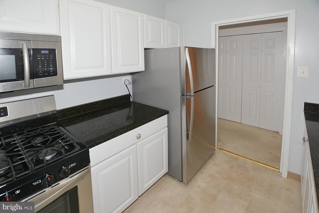 4141 Henderson Rd #214 - Photo 8