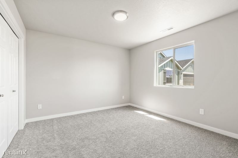 5201 Clearfield Ct. - Photo 5