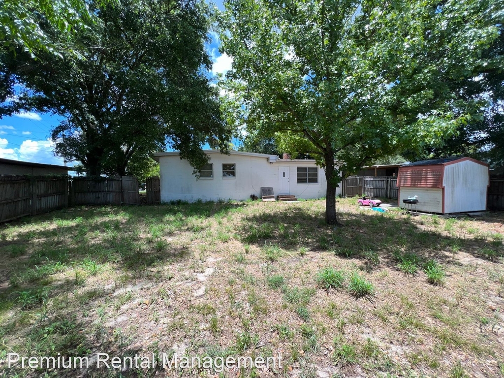 1103 Ferndell Rd - Photo 48