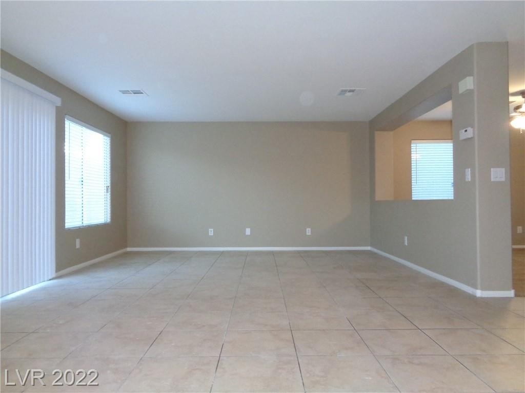 345 Maddelena Avenue - Photo 2