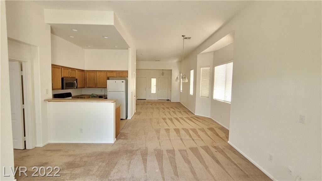 8833 Murray Canyon Court - Photo 3