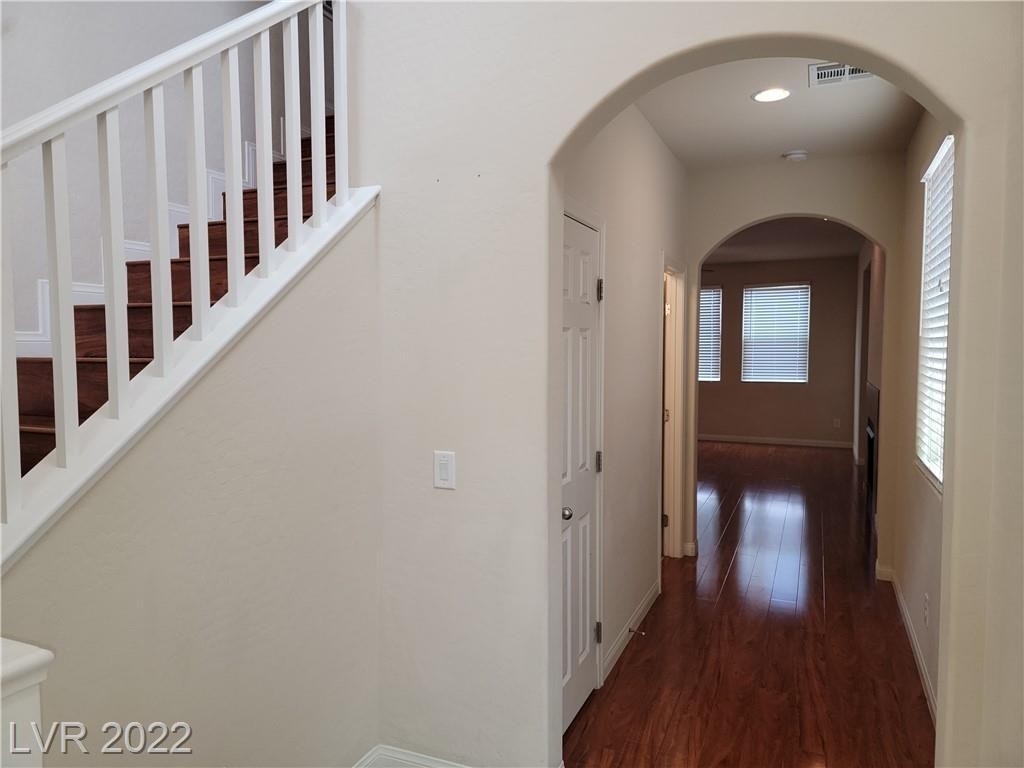 318 Glacier Meadow Road - Photo 2