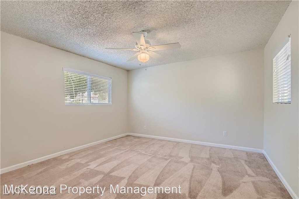 1312 Darmak Dr - Photo 12