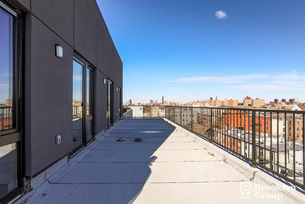 853 Lexington Avenue - Photo 12