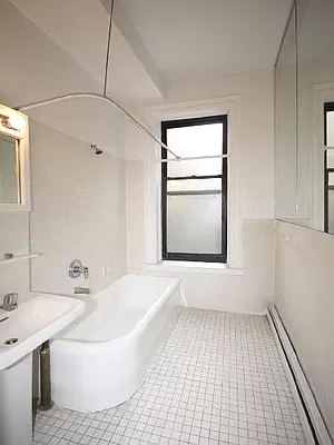 122 East 64th Street - Photo 1