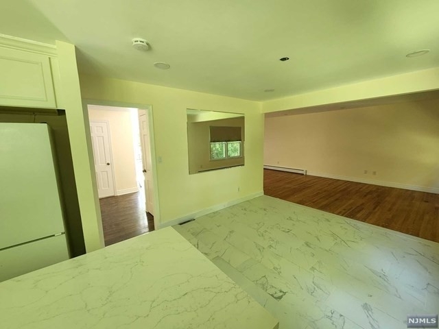 10 East Brook Drive - Photo 4