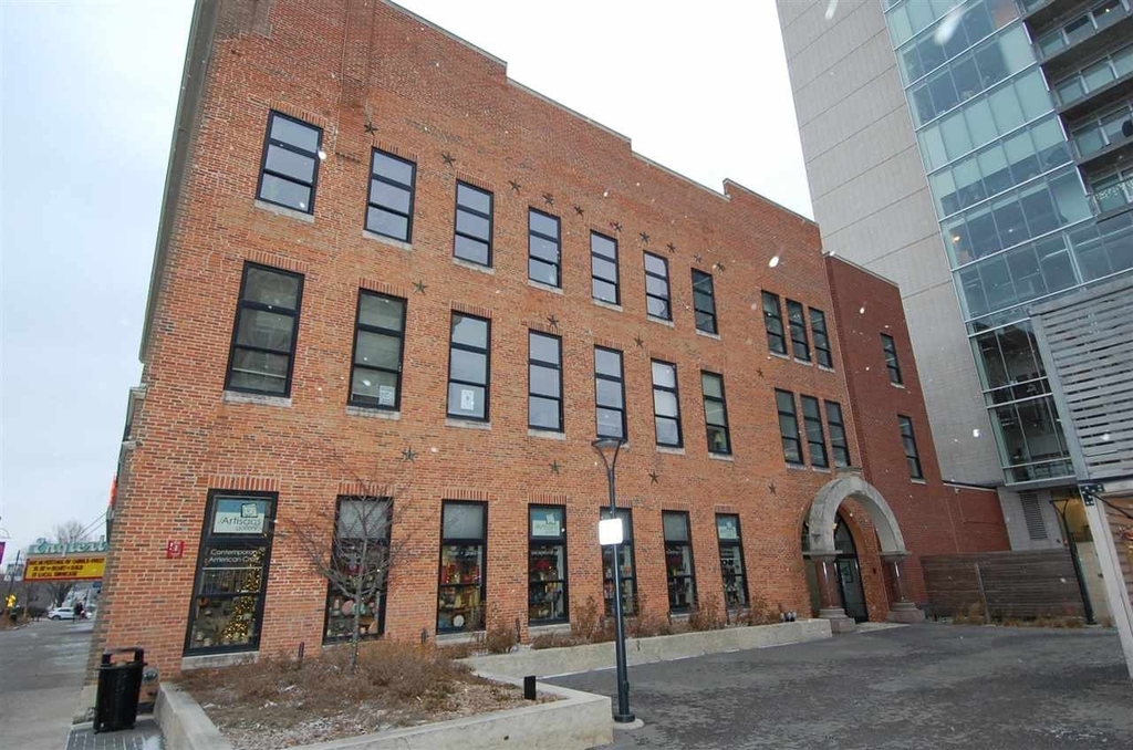 209 E Washington St - Photo 22