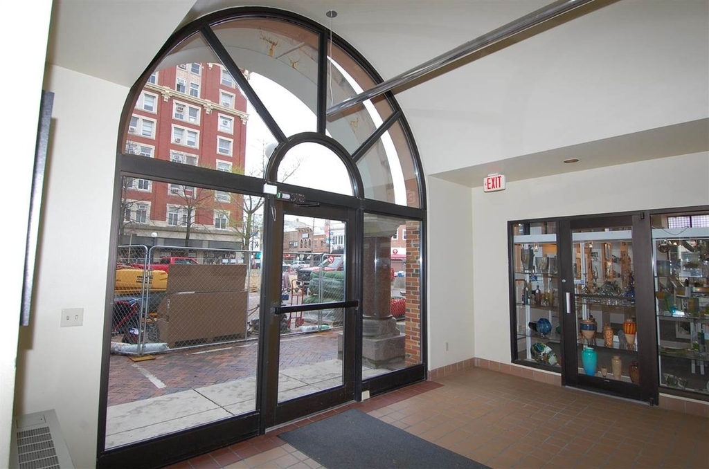 209 E Washington St - Photo 2