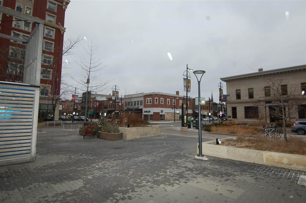 209 E Washington St - Photo 24