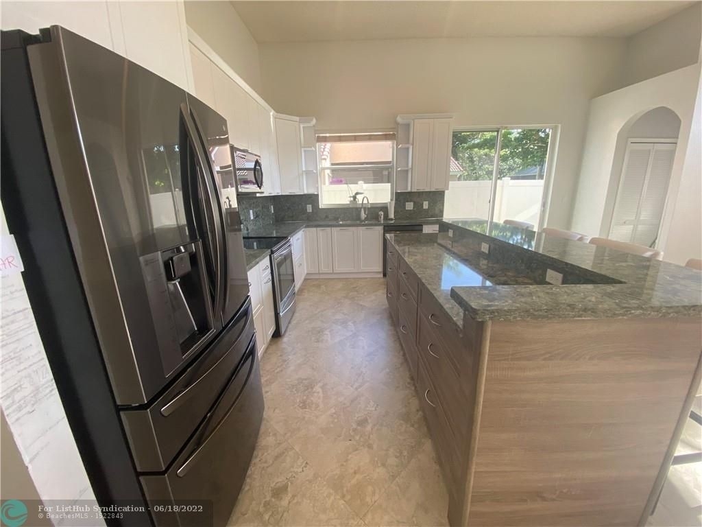 327 Sw 188th Ter - Photo 6