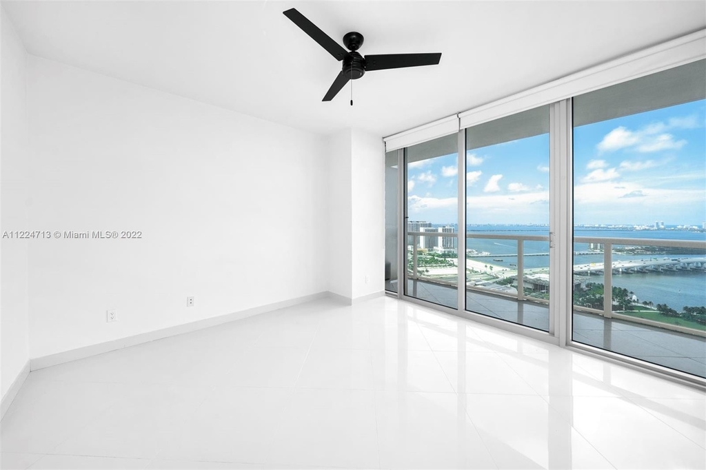 888 Biscayne Blvd - Photo 7