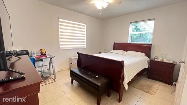 12830 Nw 18th Ct - Photo 10