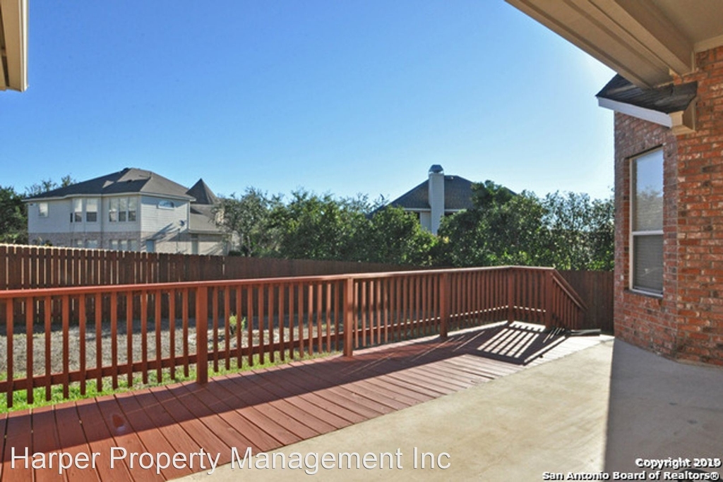 18110 Keystone Bluff - Photo 12