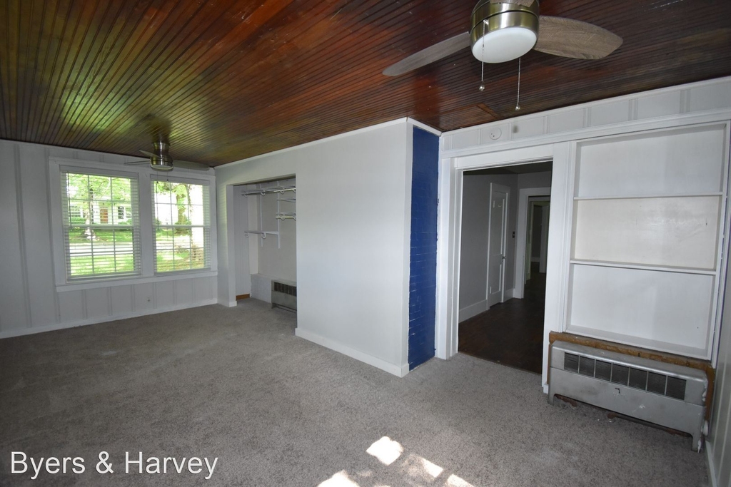 520 York Street - Photo 14