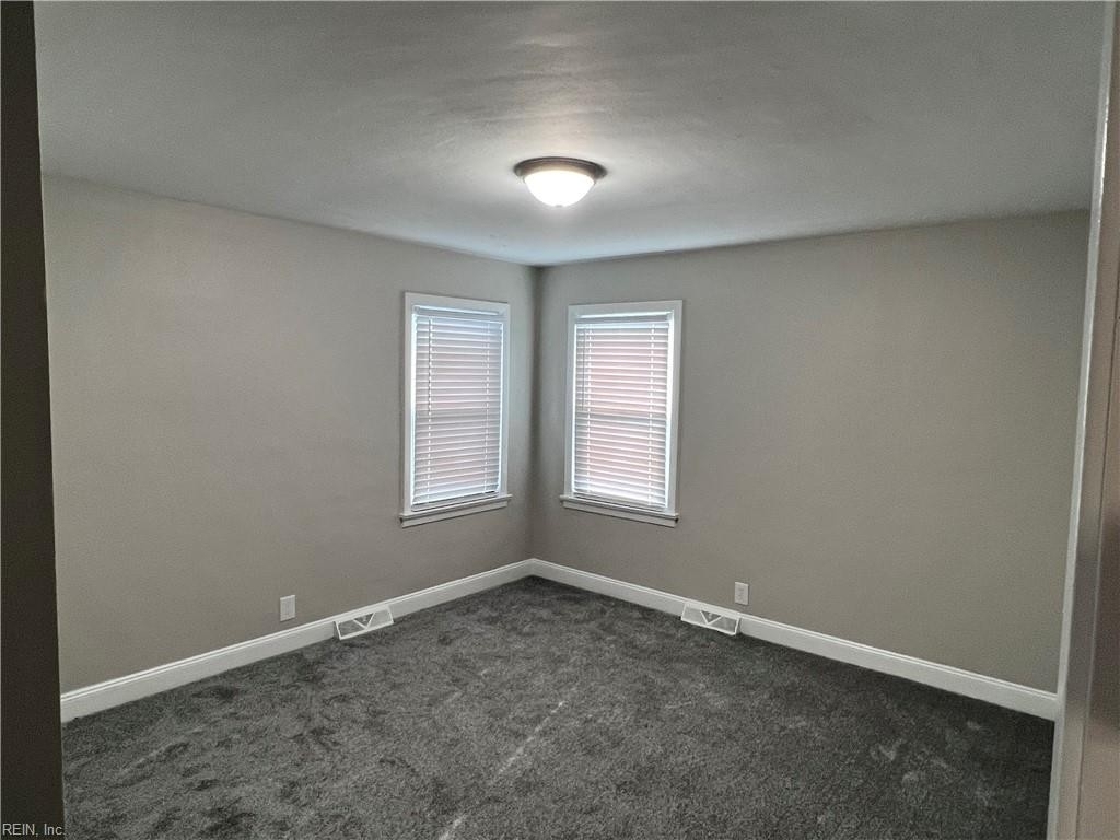 1535 Mt Vernon Avenue - Photo 4