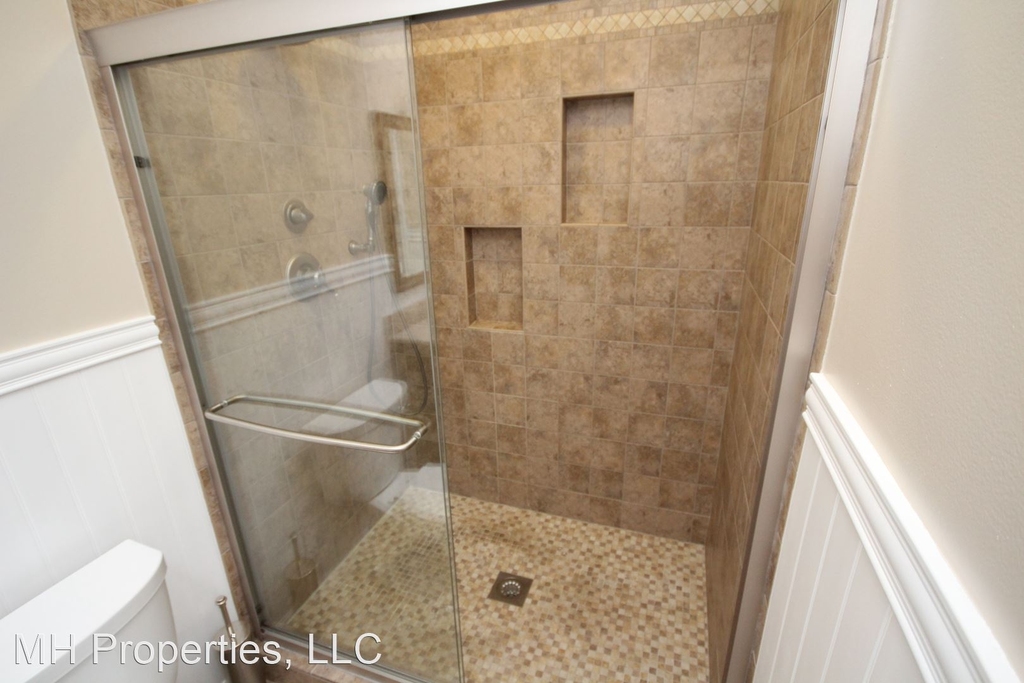 1894 Rutledge Court - Photo 24