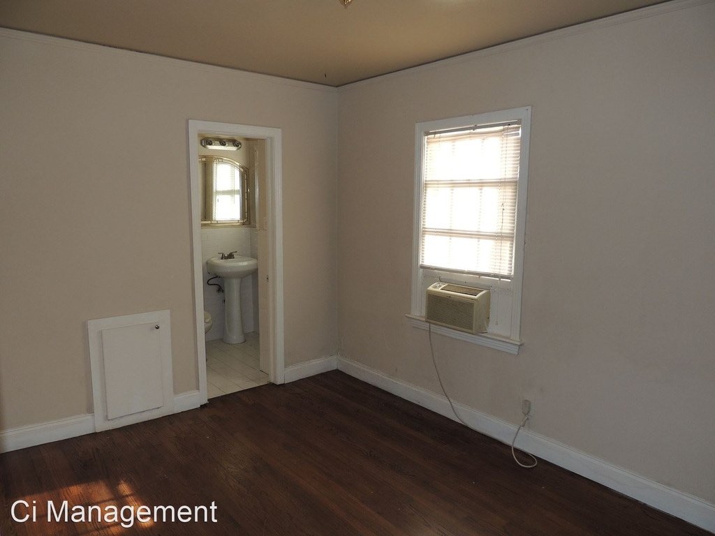 2212 N. Fitzhugh Ave Apt. 9 - Photo 4