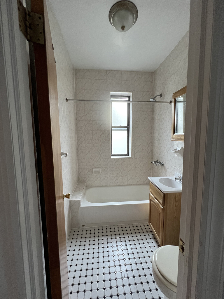 506 West 213th Street - Photo 6