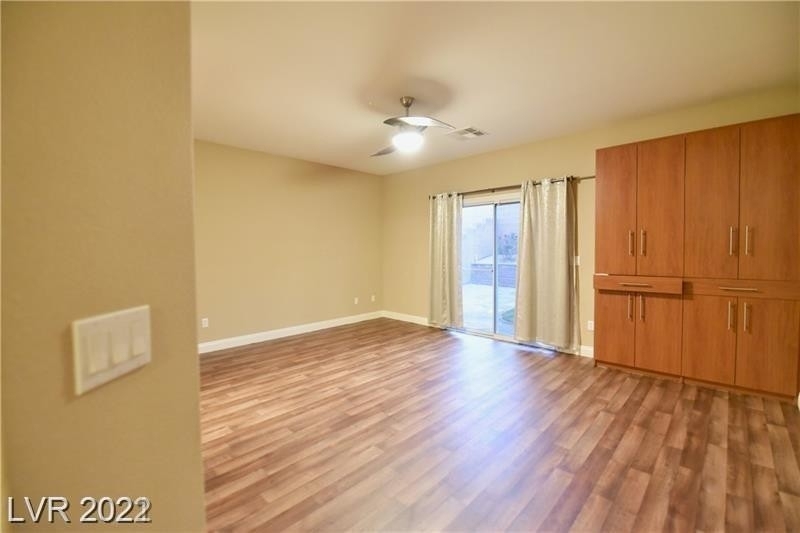 7129 Silver Ridge Peak Street - Photo 22