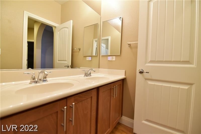 7129 Silver Ridge Peak Street - Photo 29