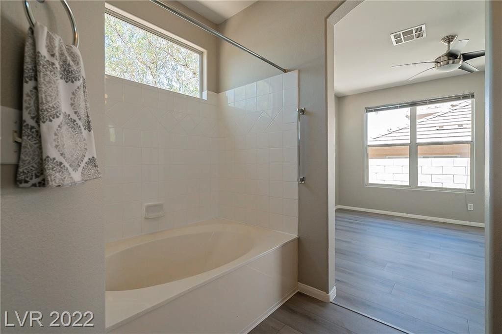 8036 Arcadian Lane - Photo 14