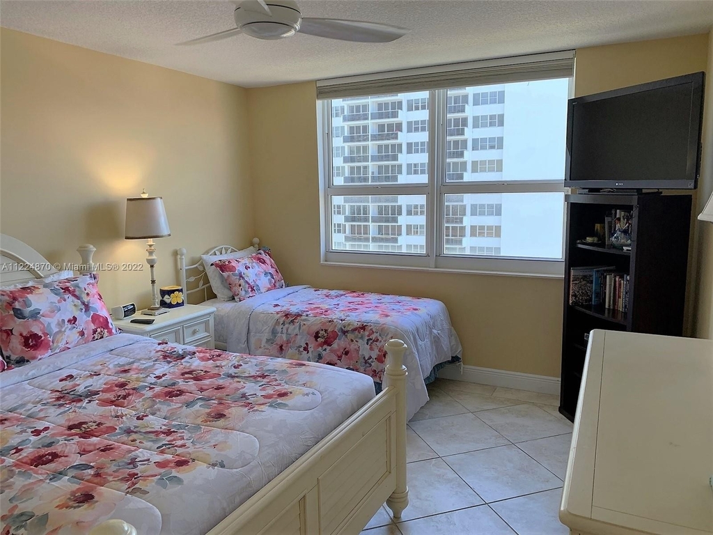 2080 S Ocean Drive - Photo 18