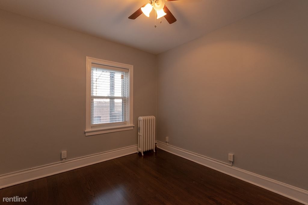 5304 N. Ashland, Unit 3 - Photo 12